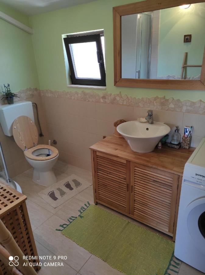 Apartment House Vir-To-All Εξωτερικό φωτογραφία