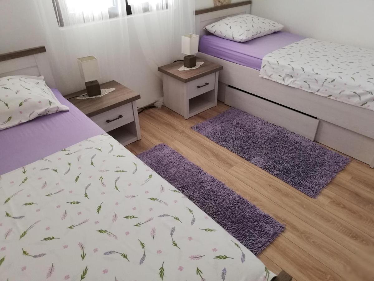 Apartment House Vir-To-All Εξωτερικό φωτογραφία